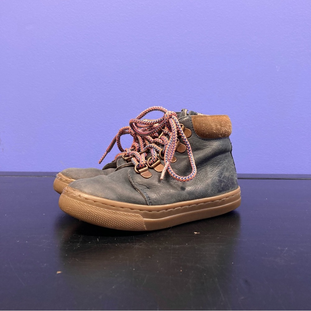 Boden / Mini Boden gray leather zip high tops. EU 27